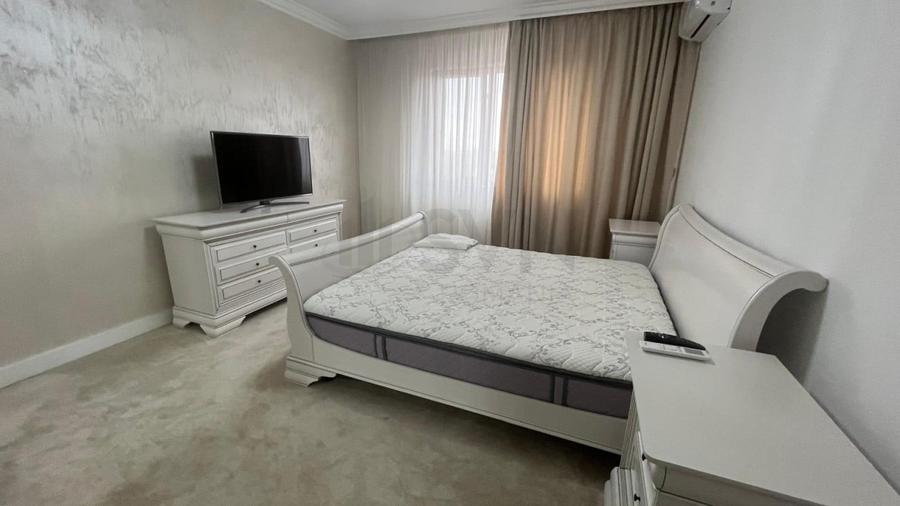 Apartament cu 2 camere semidecomandat, mobilat în Tineretului
