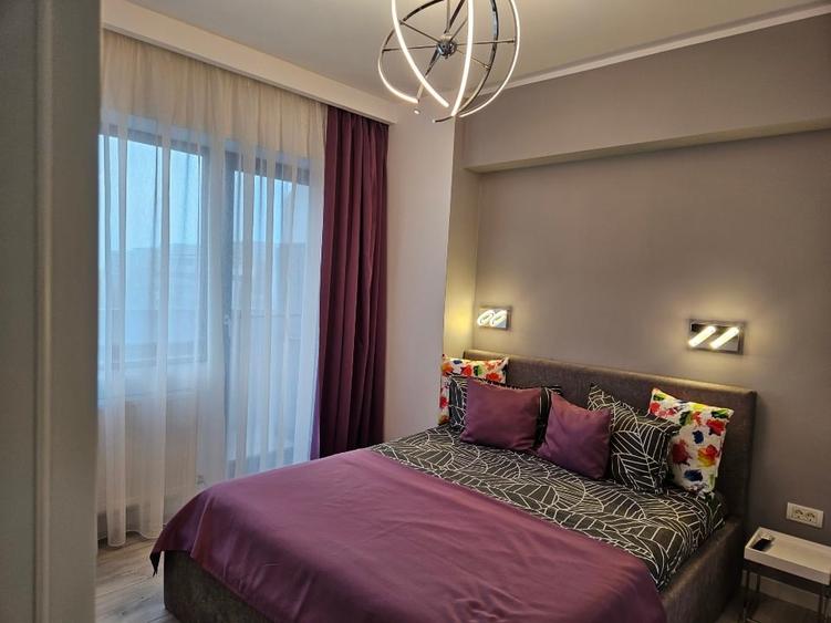 Apartament cu 2 camere decomandat, mobilat în Central