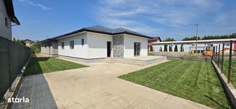 Casă cu 4 camere cu Teren 350 Mp în Clinceni