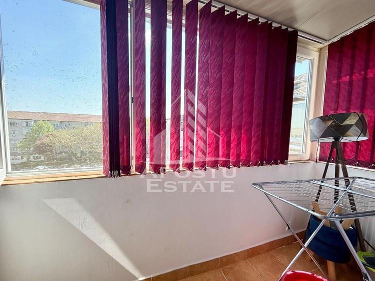 Apartament cu 3 camere decomandat, mobilat în Lipovei