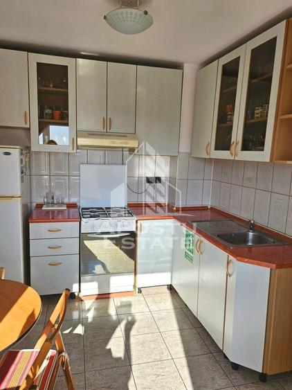 Apartament cu 3 camere decomandat, mobilat în Fortuna