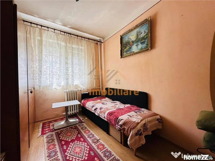 Apartament cu 3 camere semidecomandat în Calea Aradului