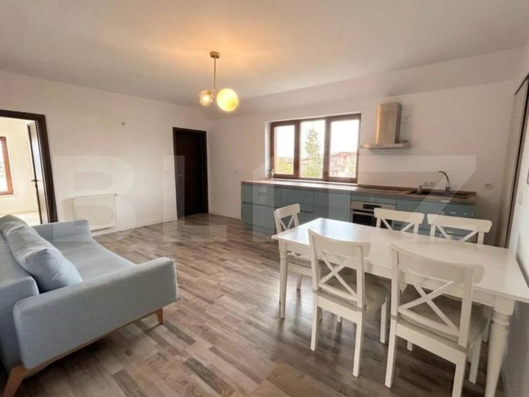 Apartament 3 camere, modern, 80 mp, parcare, zona: Golden Tulip - 1