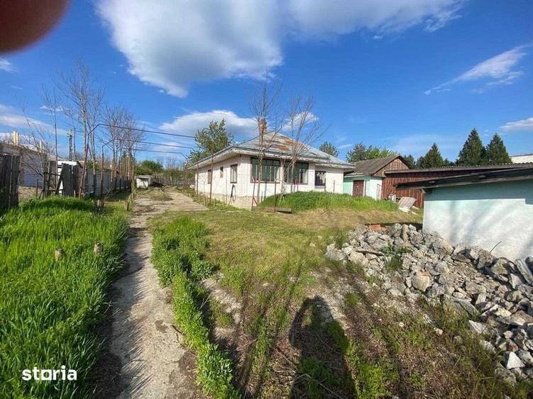 Casă cu 4 camere cu Teren 150 Mp în Sulița