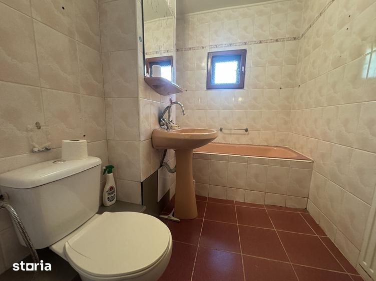 Apartament cu 3 camere decomandat în Tătărași
