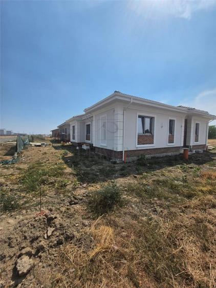 Duplex parter - 2 dormitoare - zona foarte buna - 15