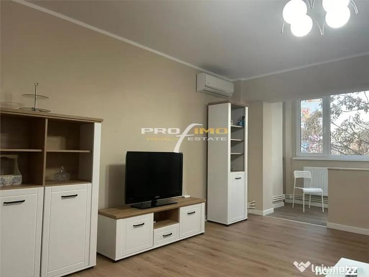 Apartament cu 2 camere decomandat în City Park Mall