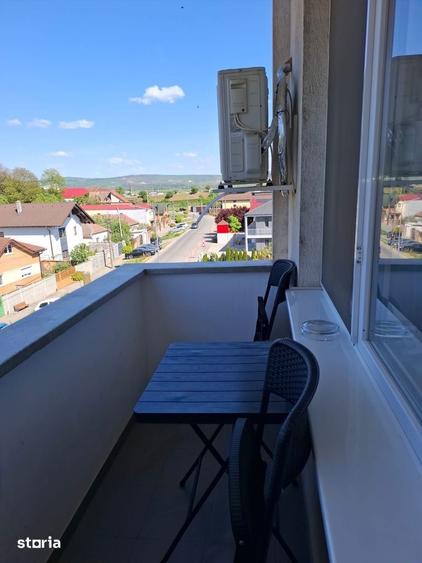 Apartament cu 3 camere, mobilat în Central