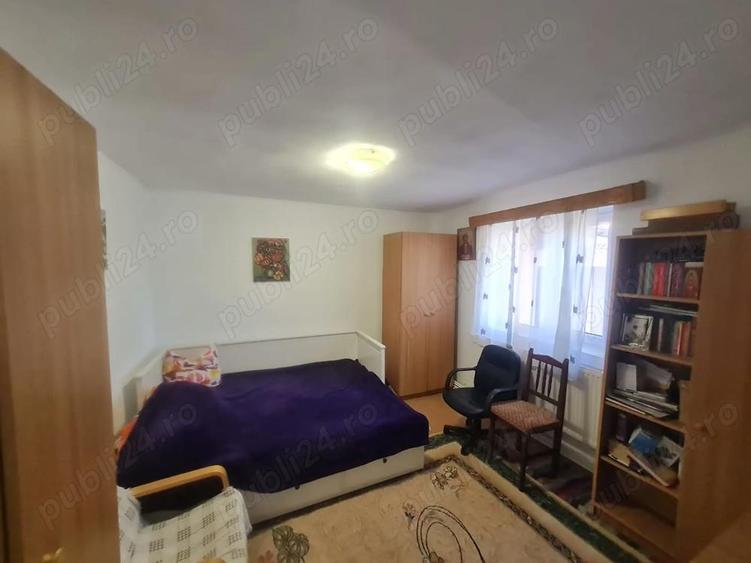Casă cu 4 camere în Jorăști