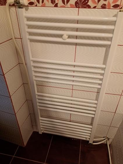 Garsonieră decomandată în Sud
