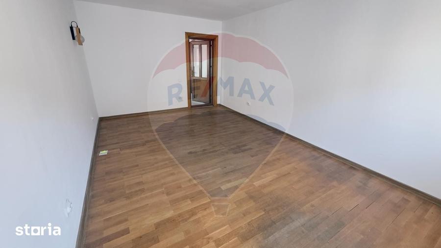 Apartament cu 2 camere în Calea București