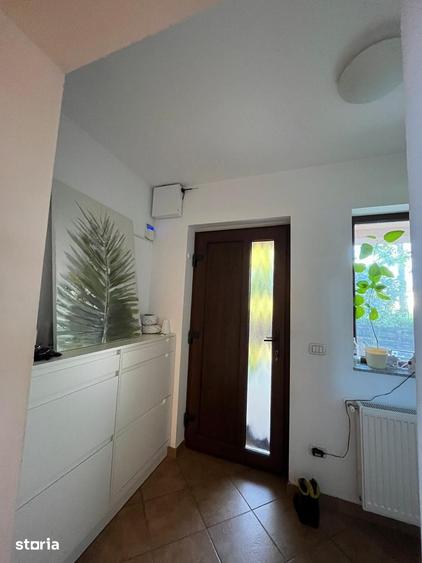 Casă cu 4 camere cu Teren 400 Mp în Miroslava