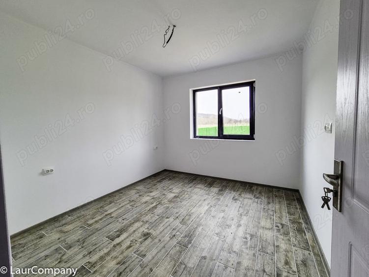 Casă cu 4 camere cu Teren 500 Mp în Drăganu