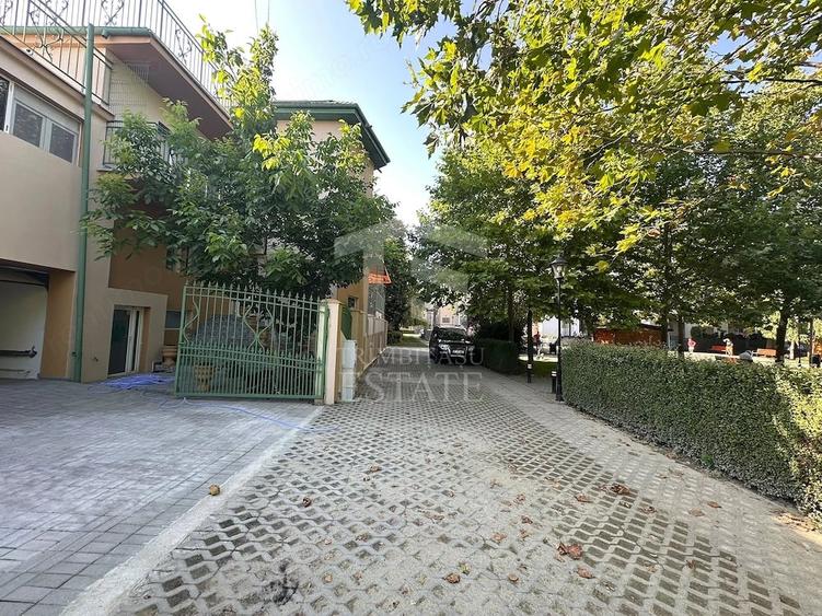 Spațiu comercial, de 400 mp, în Siliștea Snagovului