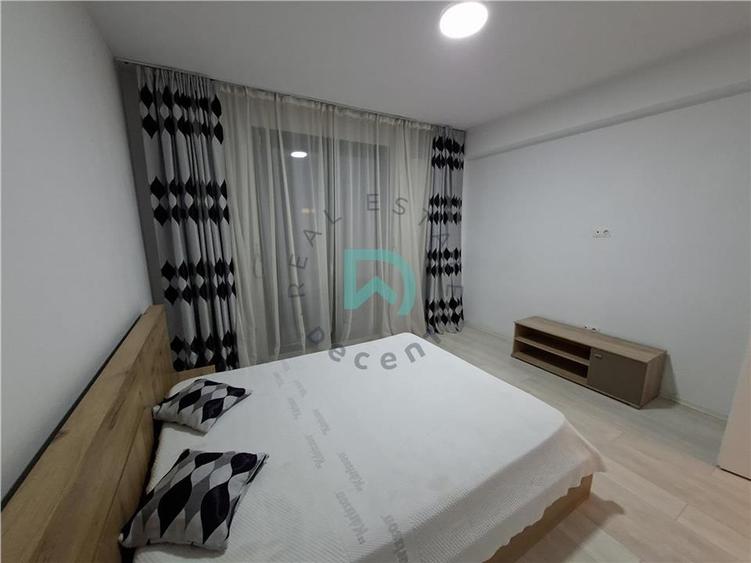 Apartament cu 3 camere semidecomandat în Bartolomeu