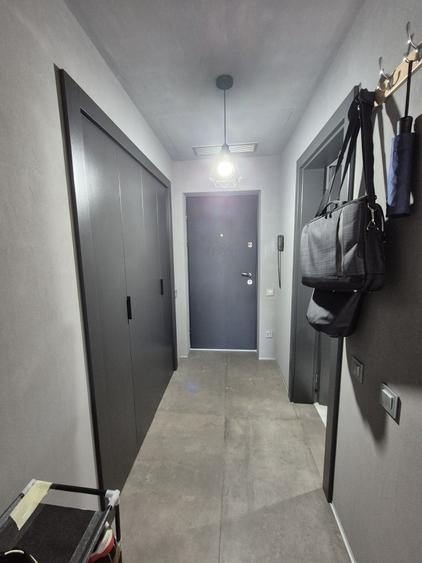 Apartament cu 2 camere semidecomandat în Mogoșoaia