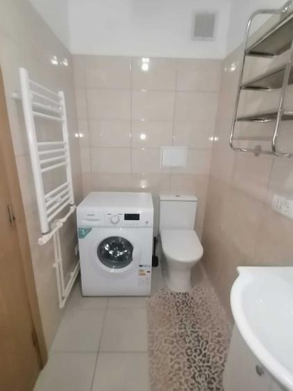 inchiriez apartament 2 camere zona piata maratei piatra neamt - 1