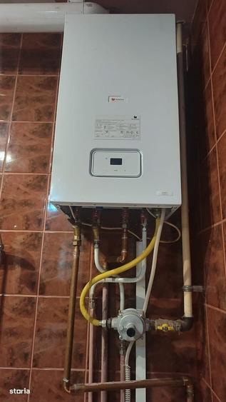 Apartament cu 3 camere în Decebal