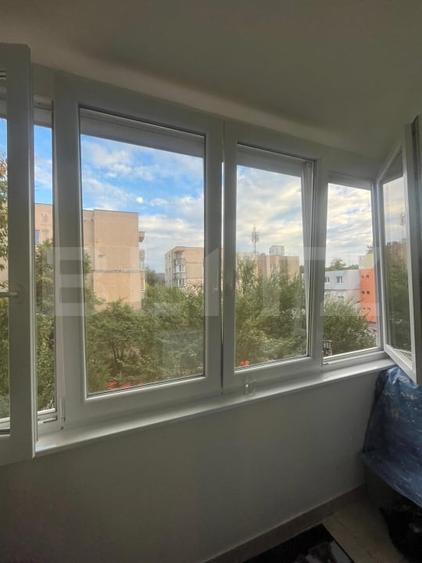 Apartament cu 3 camere decomandat, mobilat în Sângeorgiu de Mureș