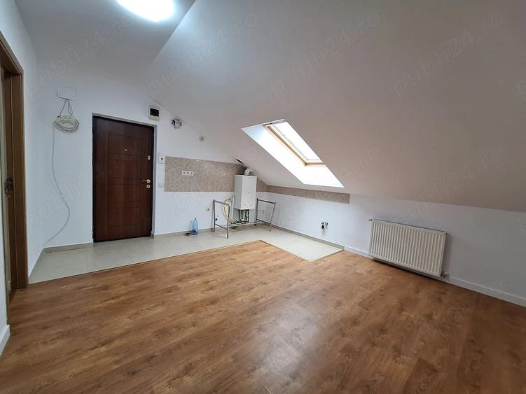 Apartament cu 3 camere decomandat în Vest