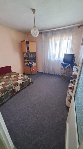 Apartament cu 2 camere decomandat în Vatra Dornei