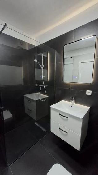 Apartament cu 3 camere decomandat în Ștefănești