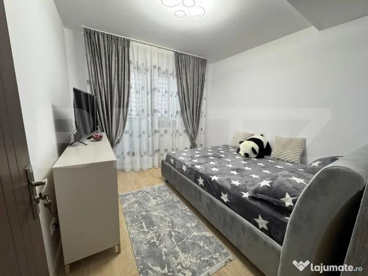 Apartament cu 3 camere decomandat în Mofleni