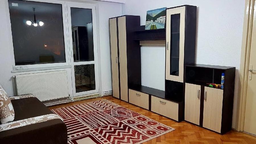 Apartament cu 2 camere semidecomandat în Ceair