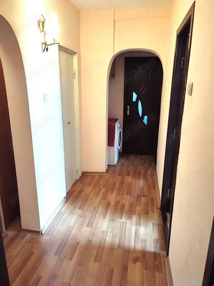 Apartament cu 2 camere decomandat în Radu Negru