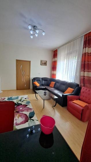 Casă individuală cu 4 camere cu Canalizare în Lipovei