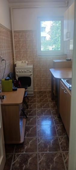 Apartament cu 2 camere semidecomandat, mobilat în Națiunile Unite