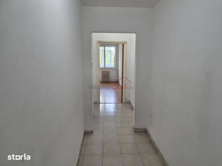 Apartament cu 2 camere decomandat în Drumul Taberei