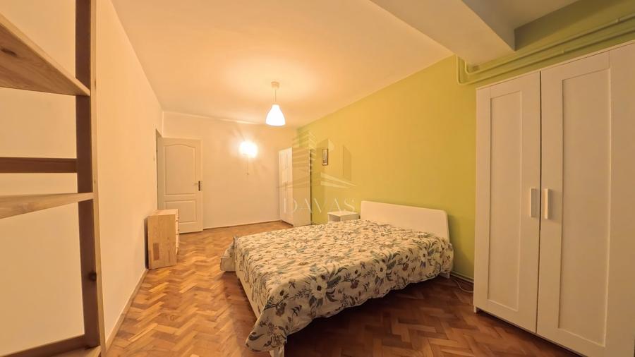 Apartament cu 3 camere decomandat, mobilat în Gheorgheni