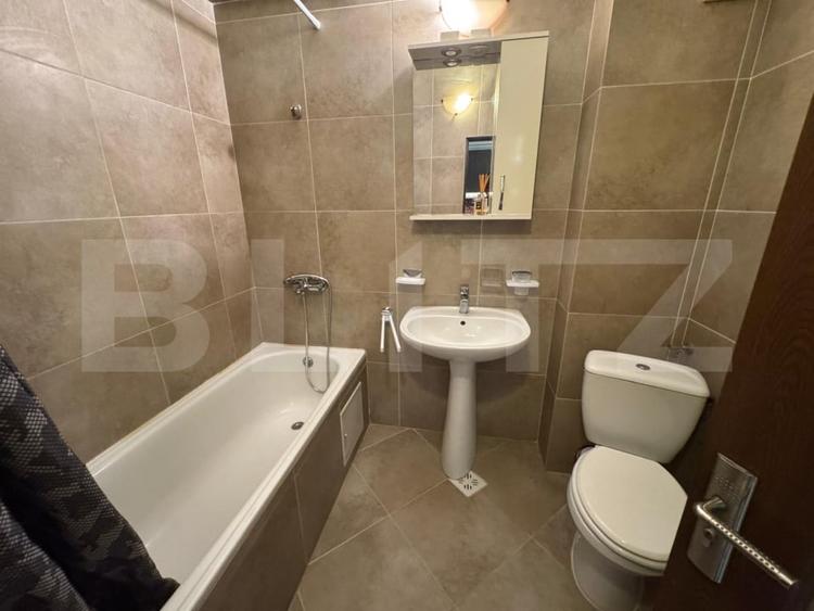 Apartament cu 2 camere semidecomandat, mobilat în Plopilor