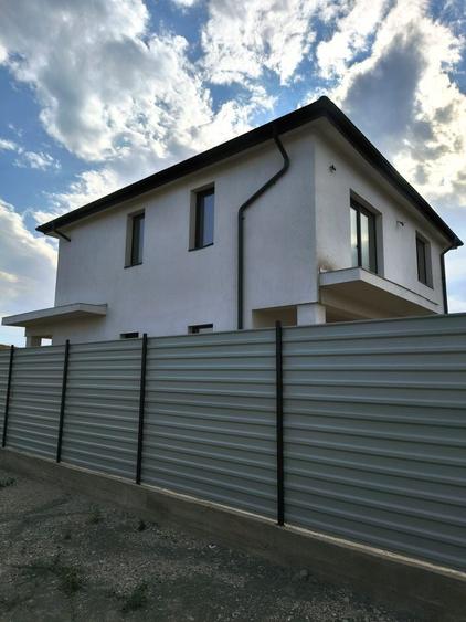Casă cu 4 camere cu Teren 900 Mp în Valu lui Traian