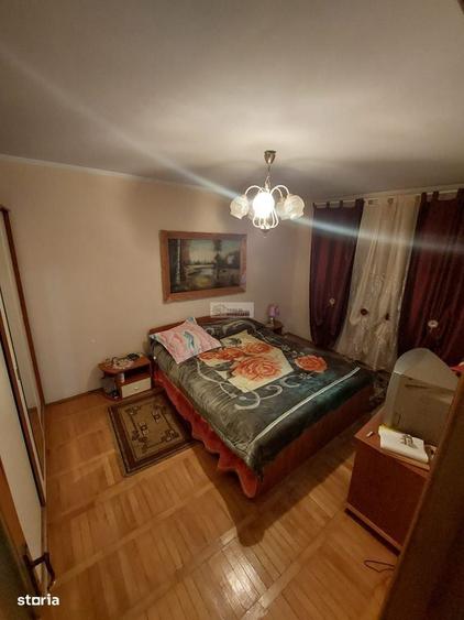 Apartament cu 3 camere decomandat în Autogară
