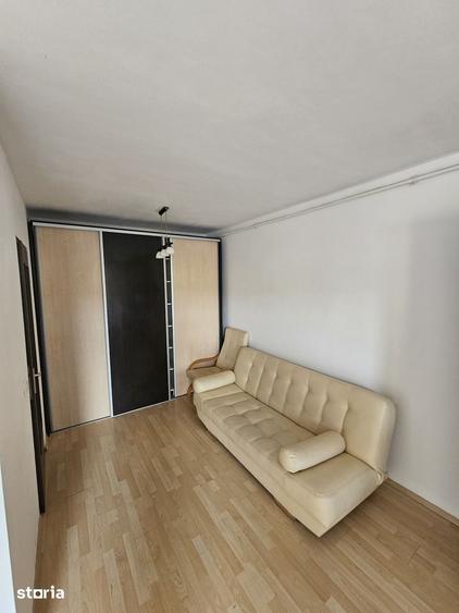 Apartament cu 2 camere decomandat în Dâmbul Rotund