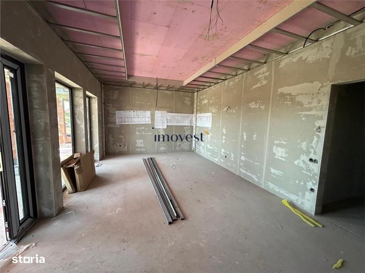 Casă cu 3 camere în Botiz