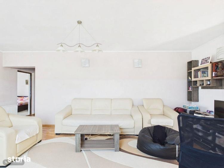 Casă cu 5 camere cu Teren 961 Mp în Nojorid