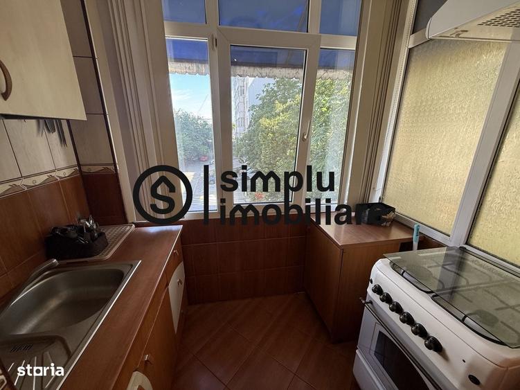 Apartament cu 3 camere decomandat în Lăpuș