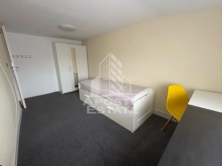 Apartament cu 3 camere decomandat în Bucovina