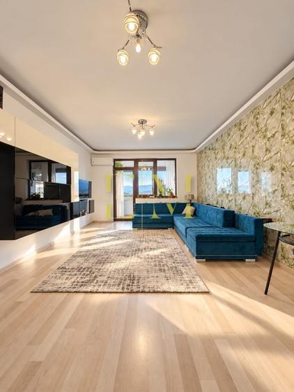 Apartament cu 2 camere decomandat în Tractorul