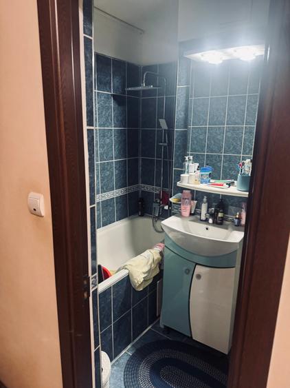 Apartament cu 2 camere decomandat în Plăvăț II