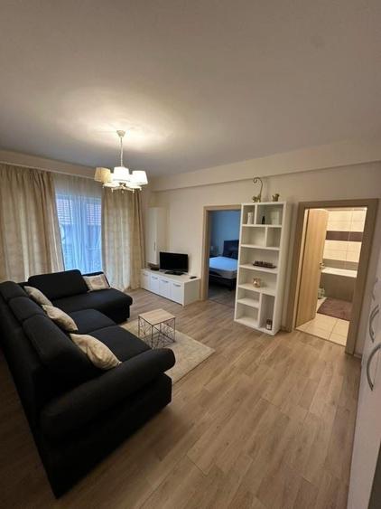 Apartament cu 2 camere semidecomandat în Lipovei