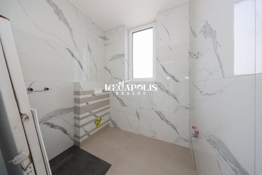 Duplex cu 4 camere cu Canalizare în Hărman