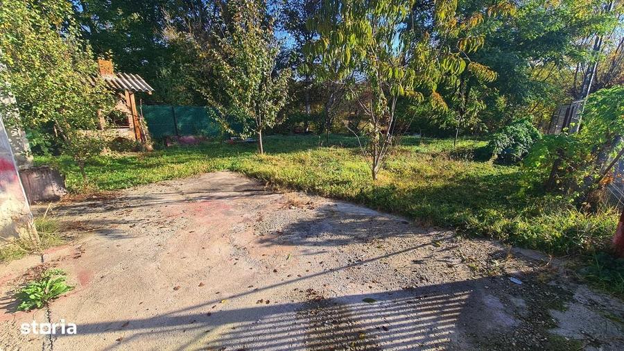 Casă cu 3 camere în Central
