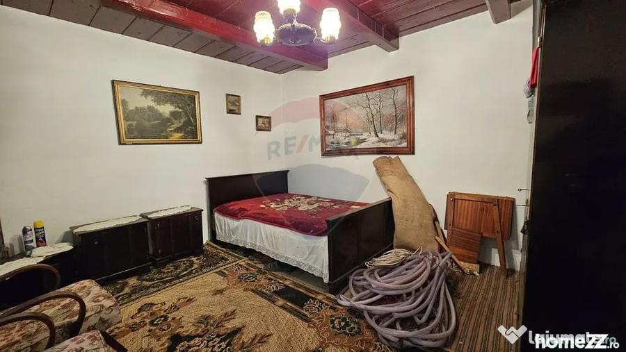 Casă cu 2 camere cu Teren 9200 Mp în Pădureni (Șendriceni)