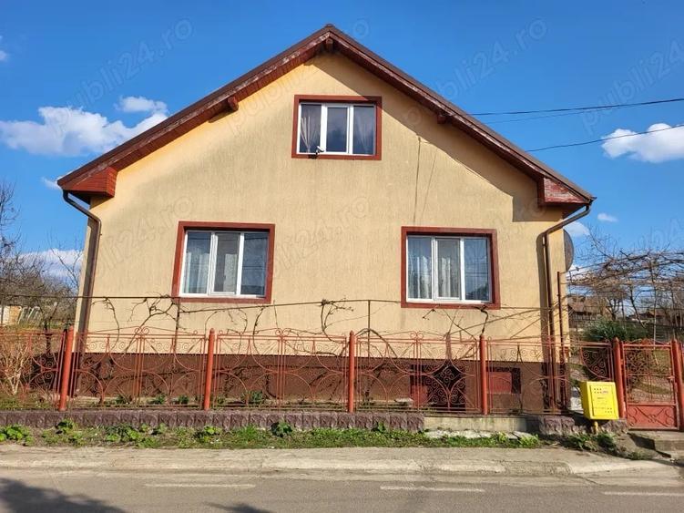 Casă cu 3 camere cu Teren 500 Mp în Zau de Câmpie