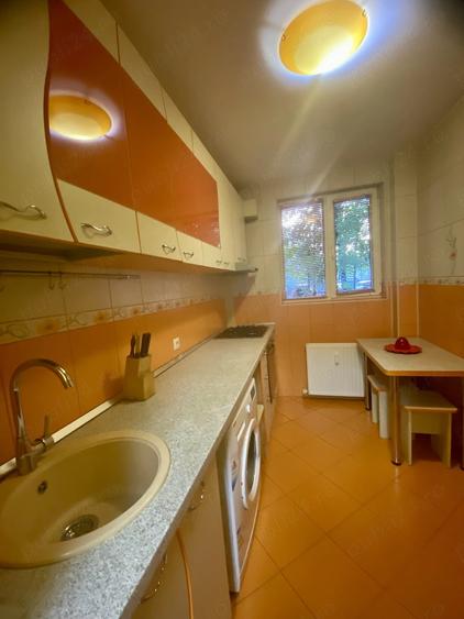 Apartament cu 2 camere semidecomandat în Matei Voievod