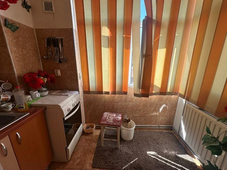 Apartament 2 camere decomandat| 48 mp| zona Prestige - 7
